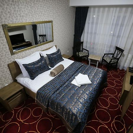 Hotel Pejton Приштина Экстерьер фото