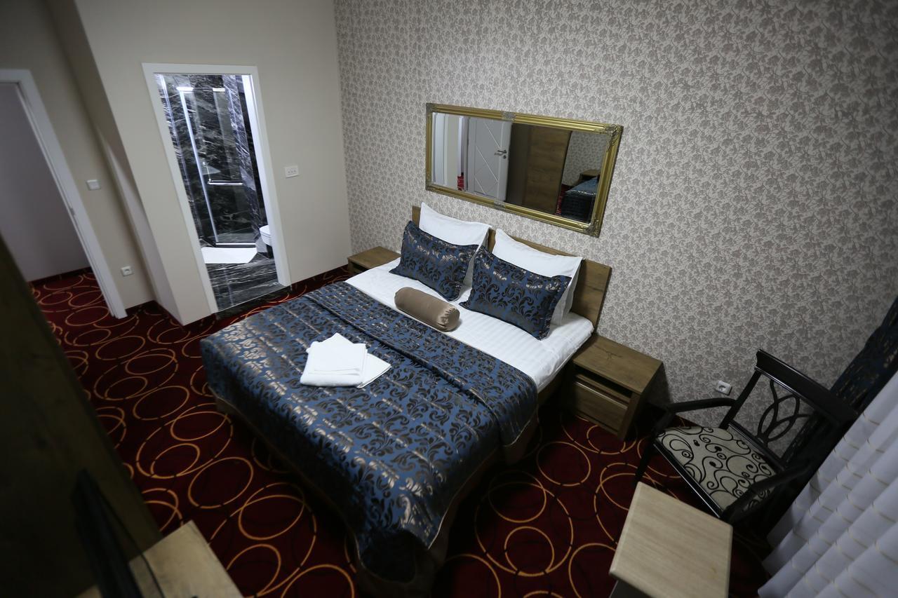 Hotel Pejton Приштина Экстерьер фото