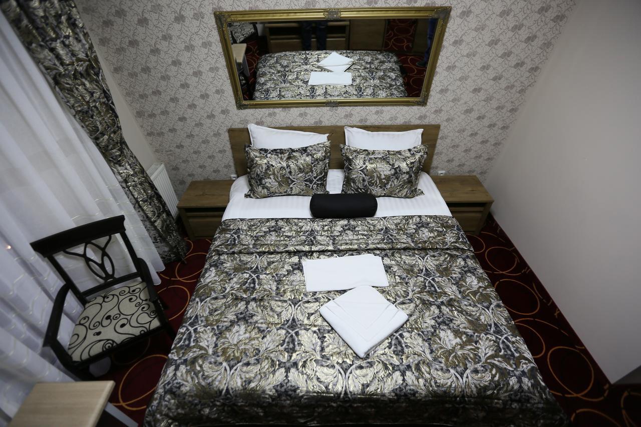 Hotel Pejton Приштина Экстерьер фото